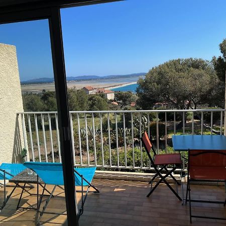 Appartement Hyeres - Costebelle Duplex Vue Mer Balcon Residence Privee Parking - Marie Caroline المظهر الخارجي الصورة