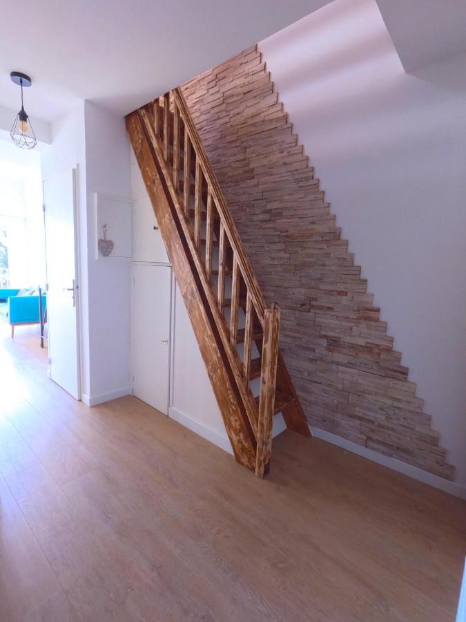 Appartement Hyeres - Costebelle Duplex Vue Mer Balcon Residence Privee Parking - Marie Caroline المظهر الخارجي الصورة